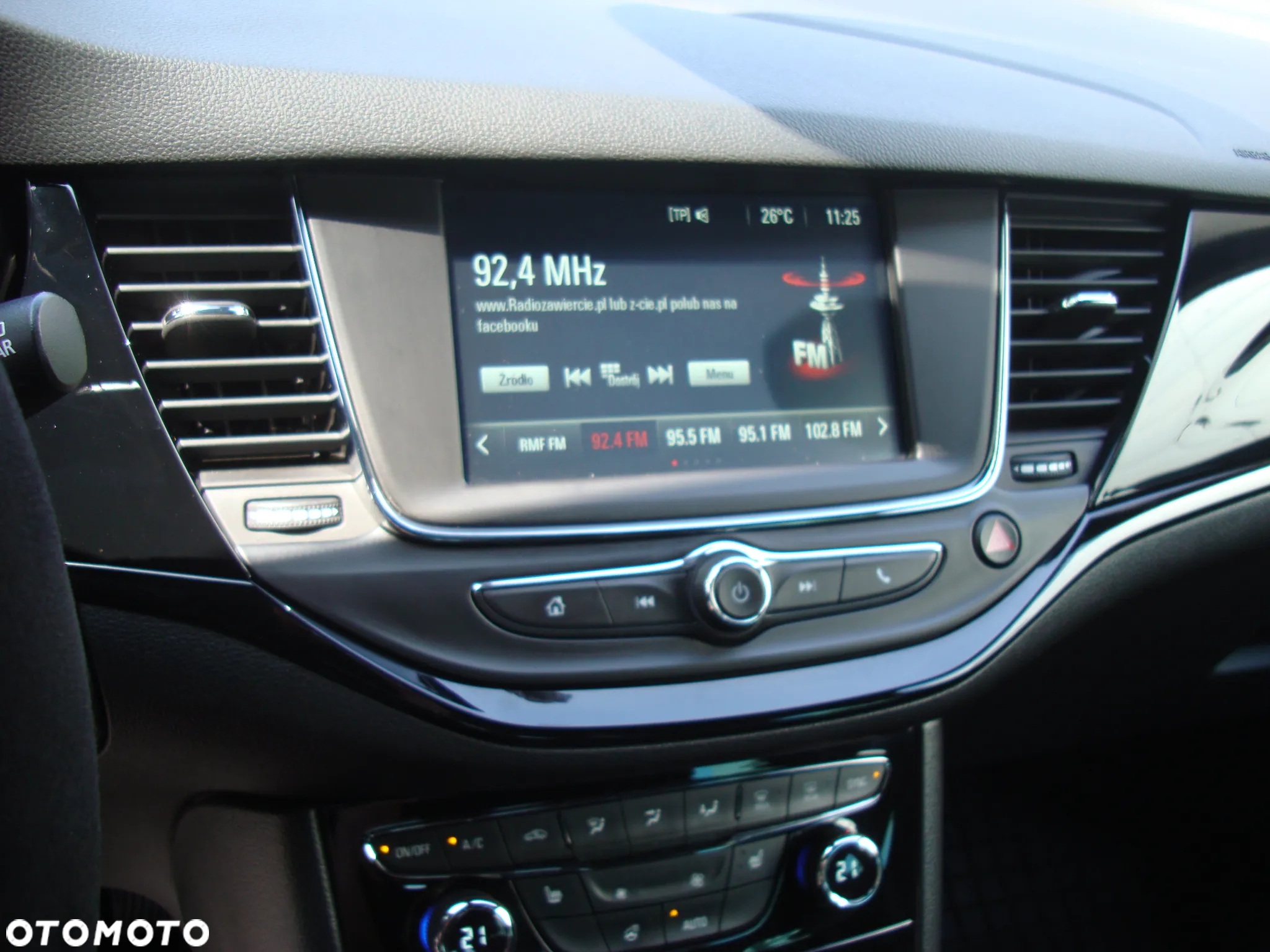 Opel Astra V 1.6 CDTI Dynamic S&S - 17