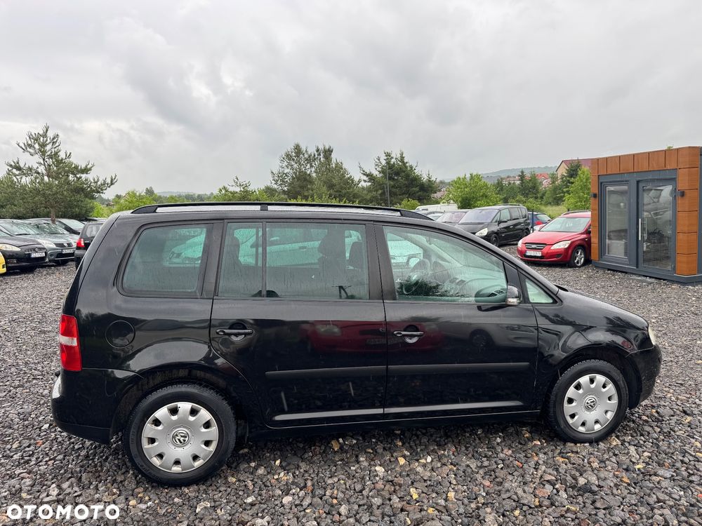 Volkswagen Touran 1.6 Trendline - 4