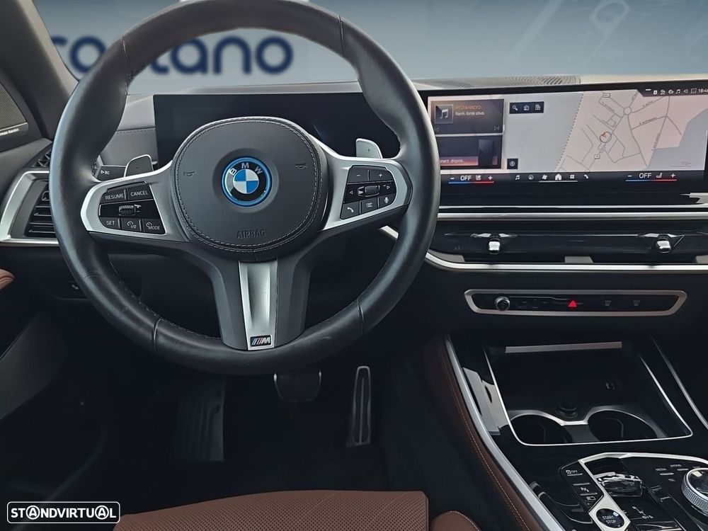 BMW X5 50 e xDrive Edição Desportiva M - 13