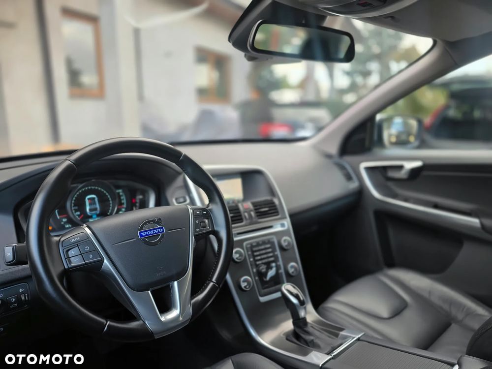 Volvo XC 60 - 26