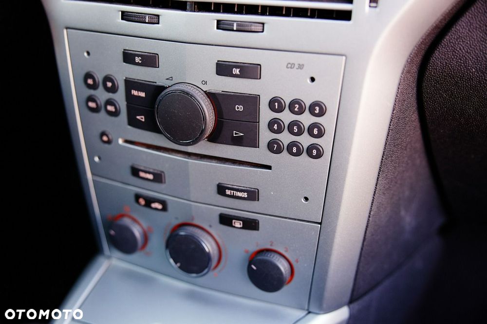Opel Astra - 19