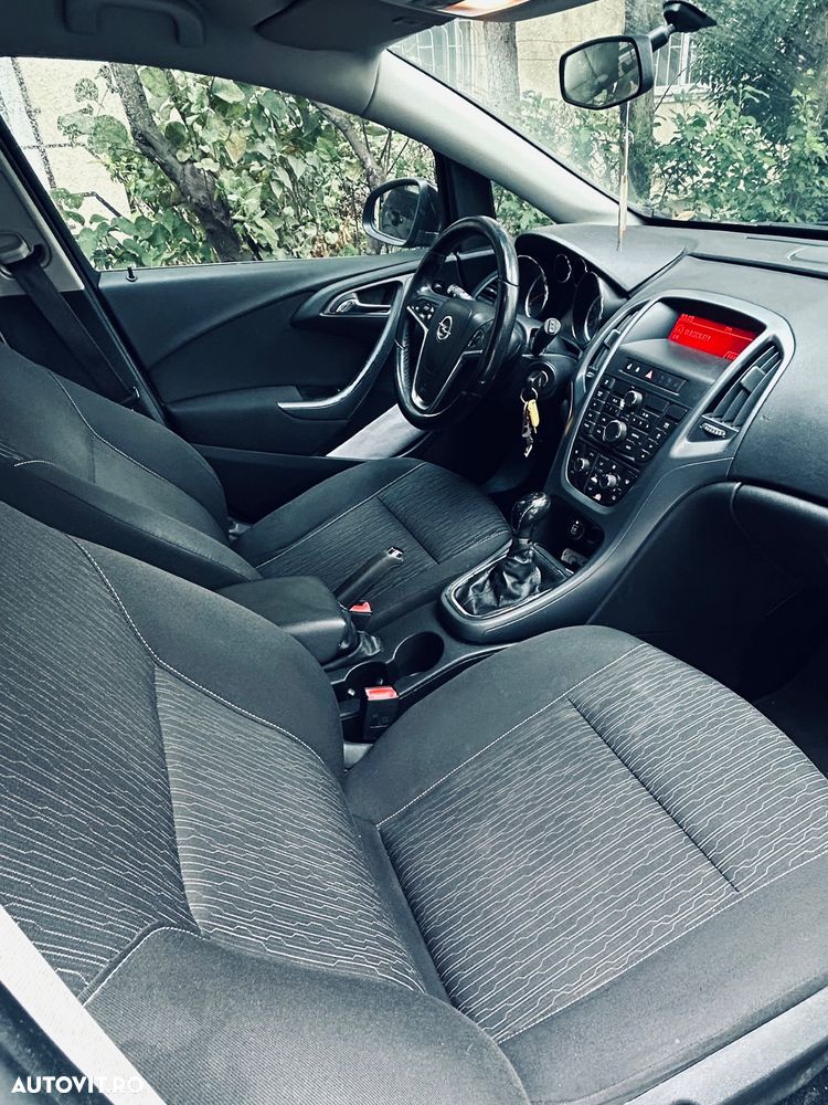 Opel Astra - 4