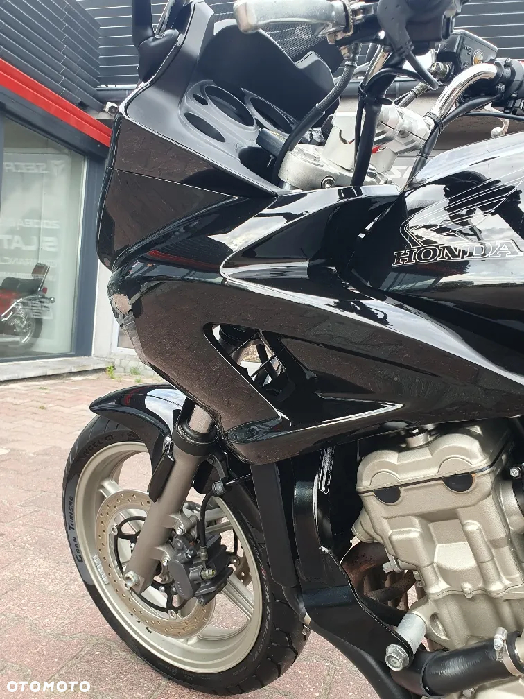 Honda CBF - 8