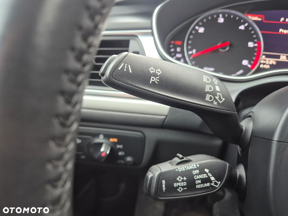 Audi A6 Avant 2.0 TDI Ultra S tronic - 30