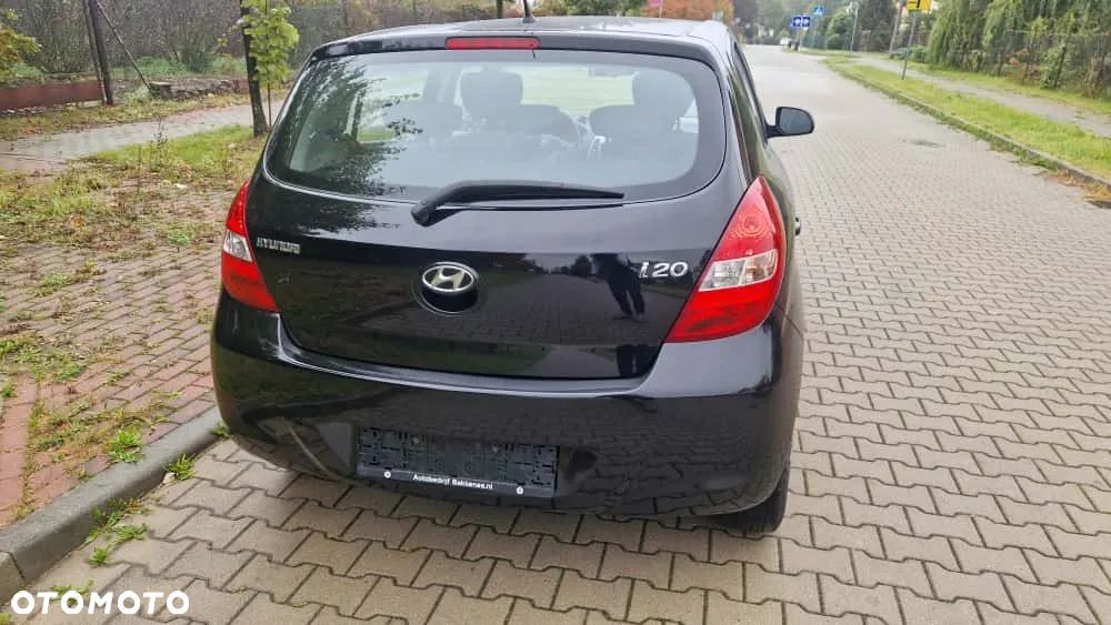Hyundai i20 1.2 Comfort EU5 - 18