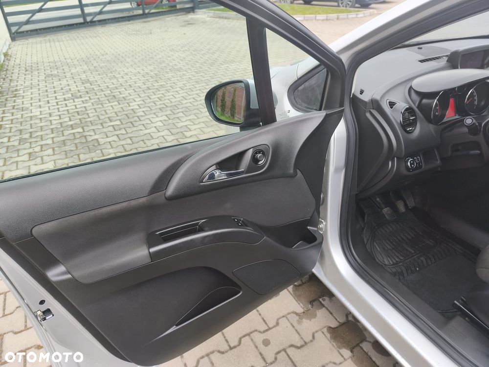 Opel Meriva - 20