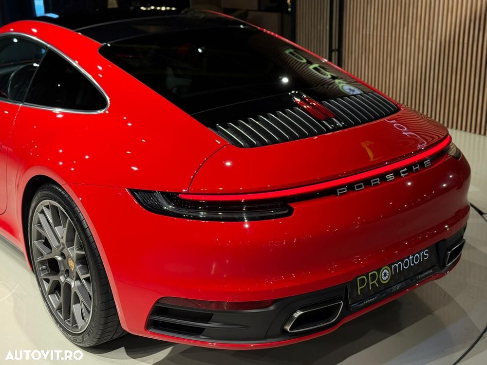 Porsche 911 4 PDK - 18