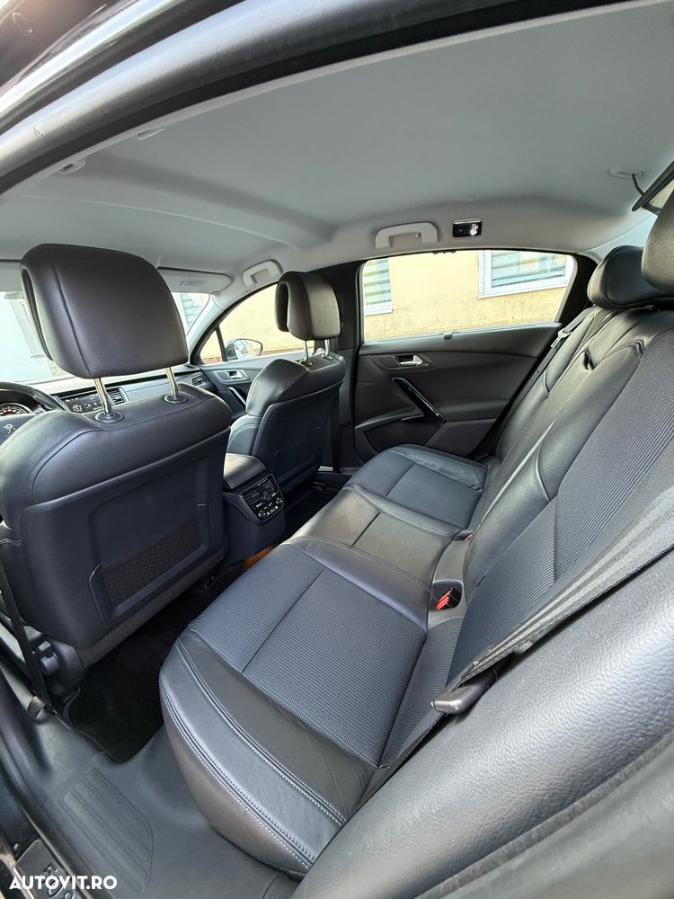 Peugeot 508 2.0 HDi FAP BMP Hybrid4 - 5