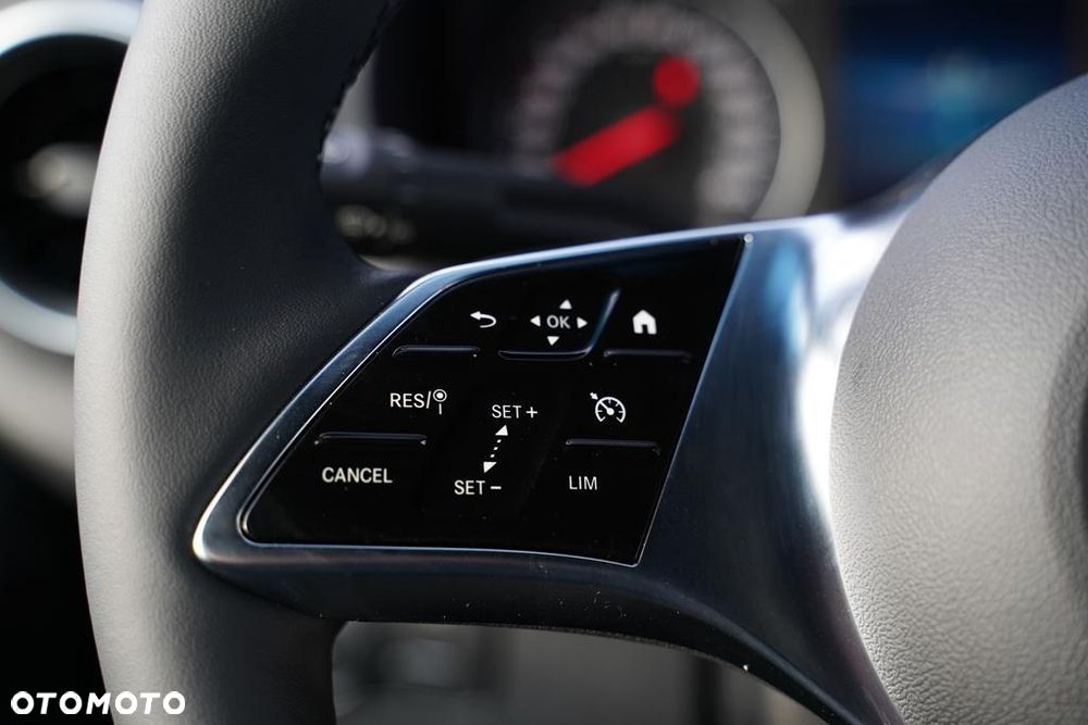 Mercedes-Benz Sprinter 319 CDI Long PRO 9G-Tronic 14m3 - 14