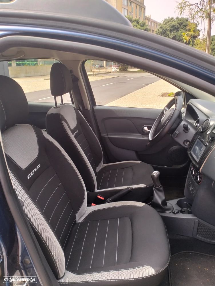 Dacia Sandero 0.9 TCe Stepway - 7