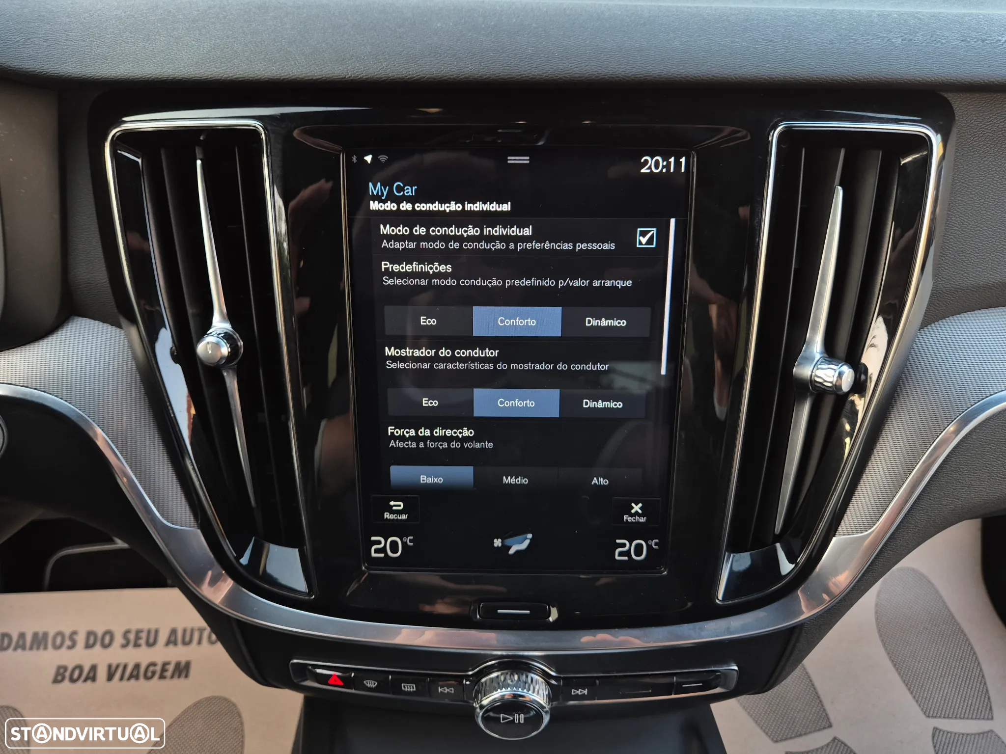 Volvo V60 2.0 D4 R-Design Geartronic - 44