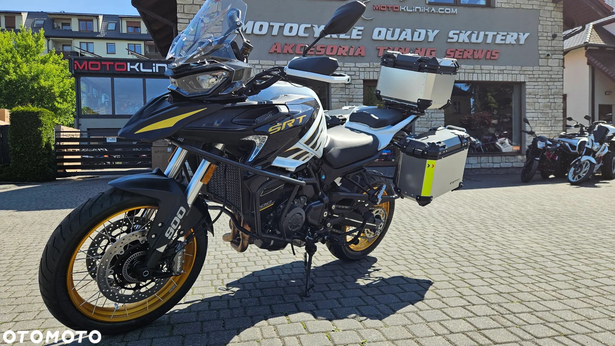 QJMOTOR 900 SX - 1