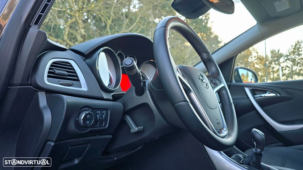 Opel Astra 1.7 CDTI Cosmo Start/Stop - 20