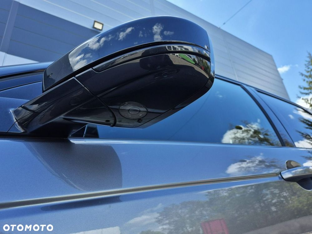 Land Rover Discovery Sport D200 Dynamic S - 17
