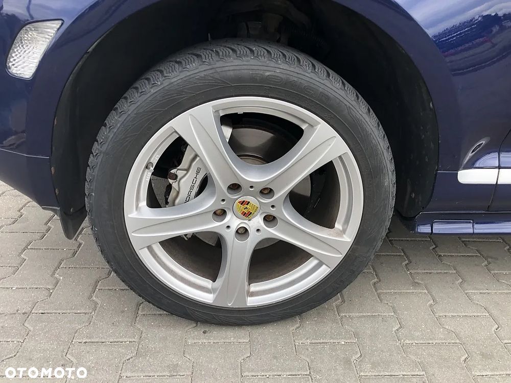 Porsche Cayenne - 33