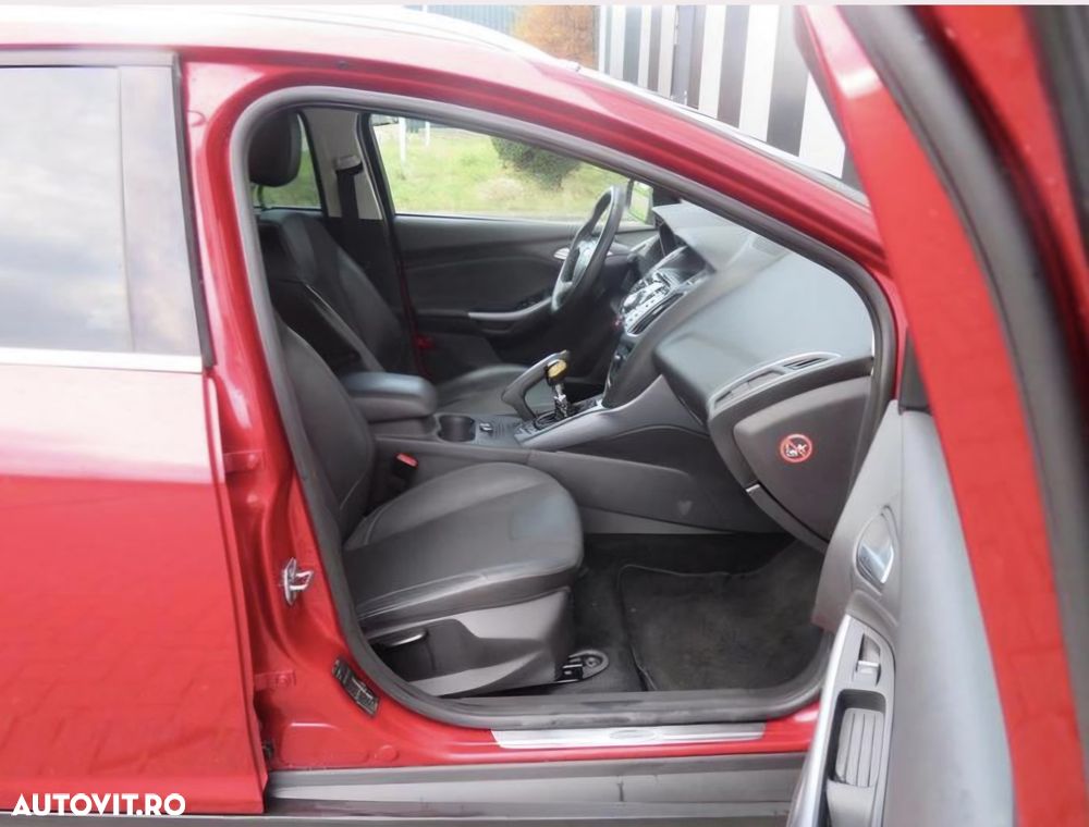 Ford Focus - 9
