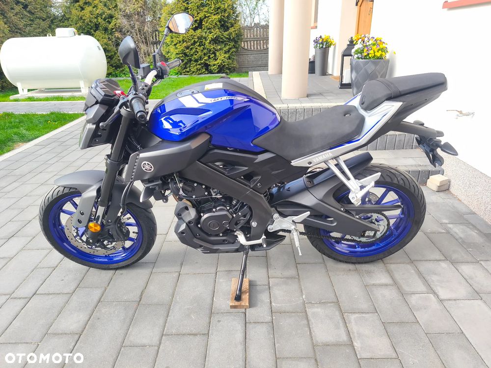 Yamaha MT - 6