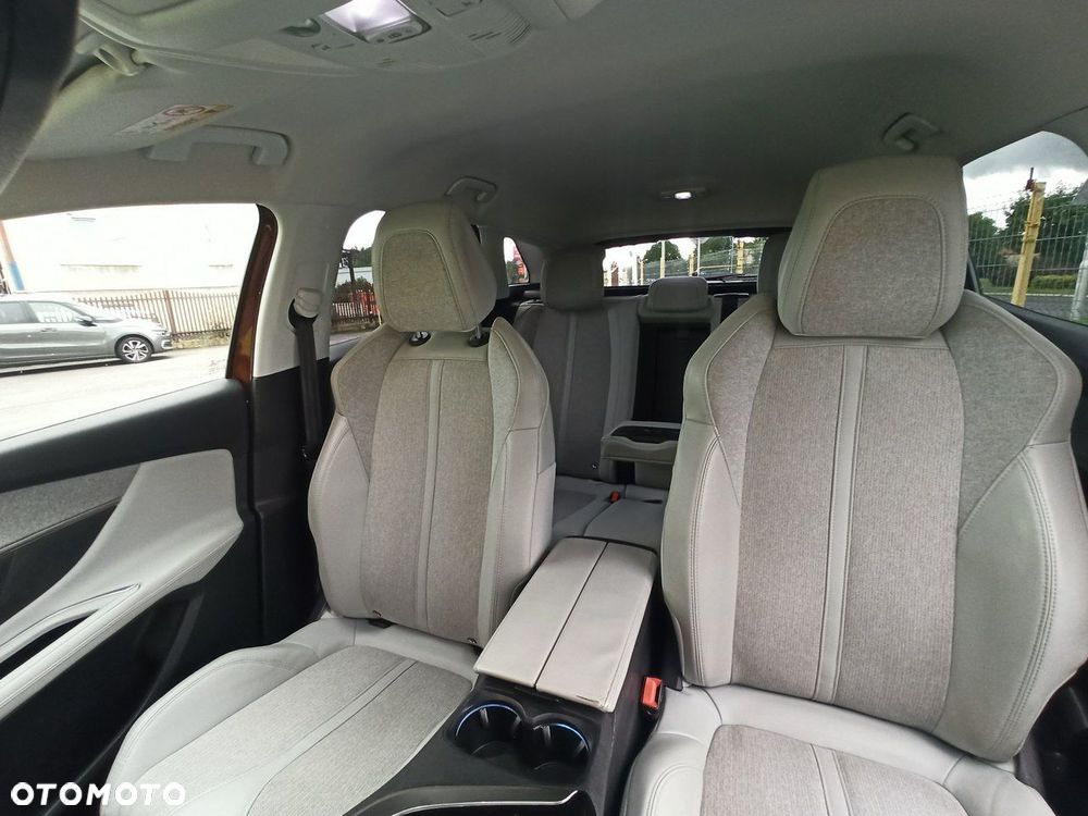Peugeot 3008 1.2 PureTech GPF Allure S&S EAT8 - 13