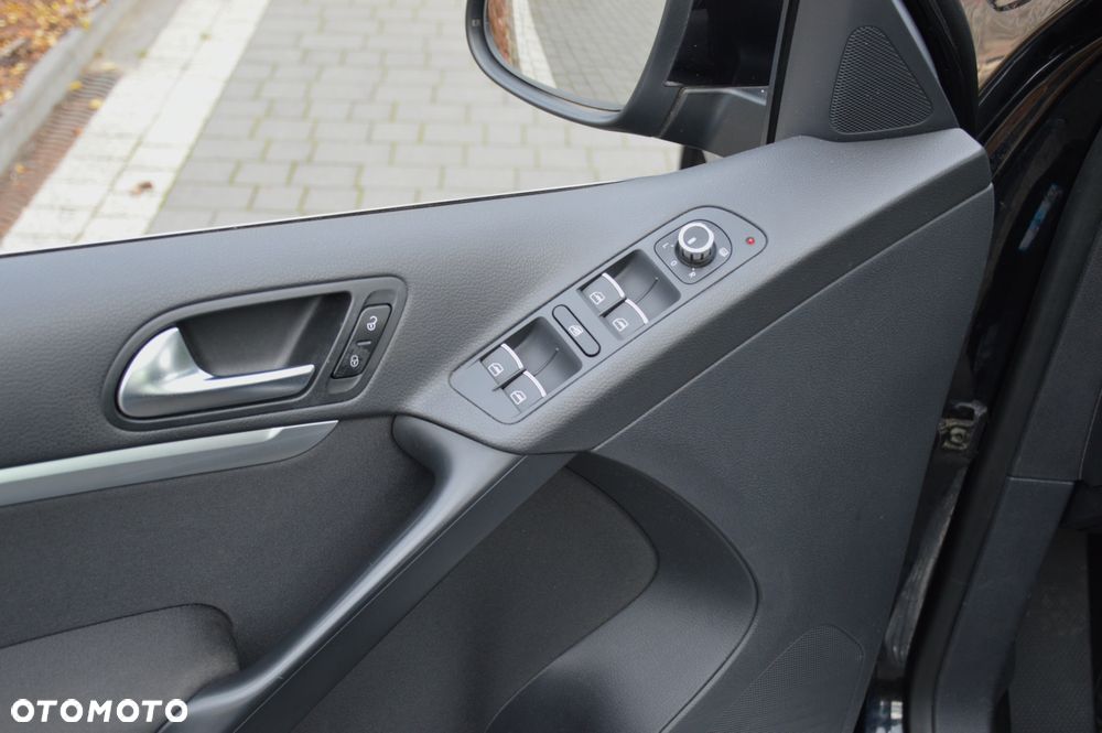 Volkswagen Tiguan 2.0 TSI 4Motion Exclusive - 24