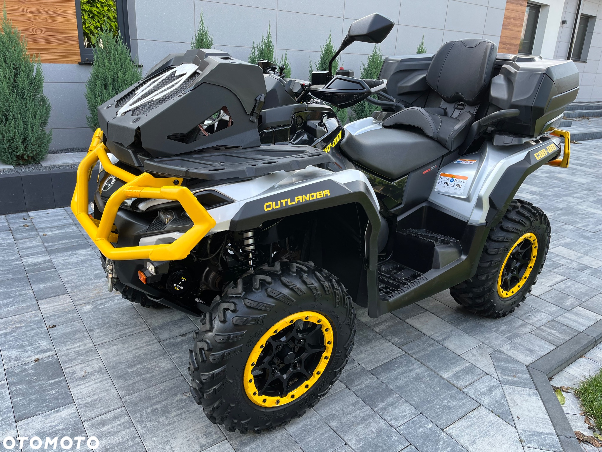 Can-Am Outlander Max