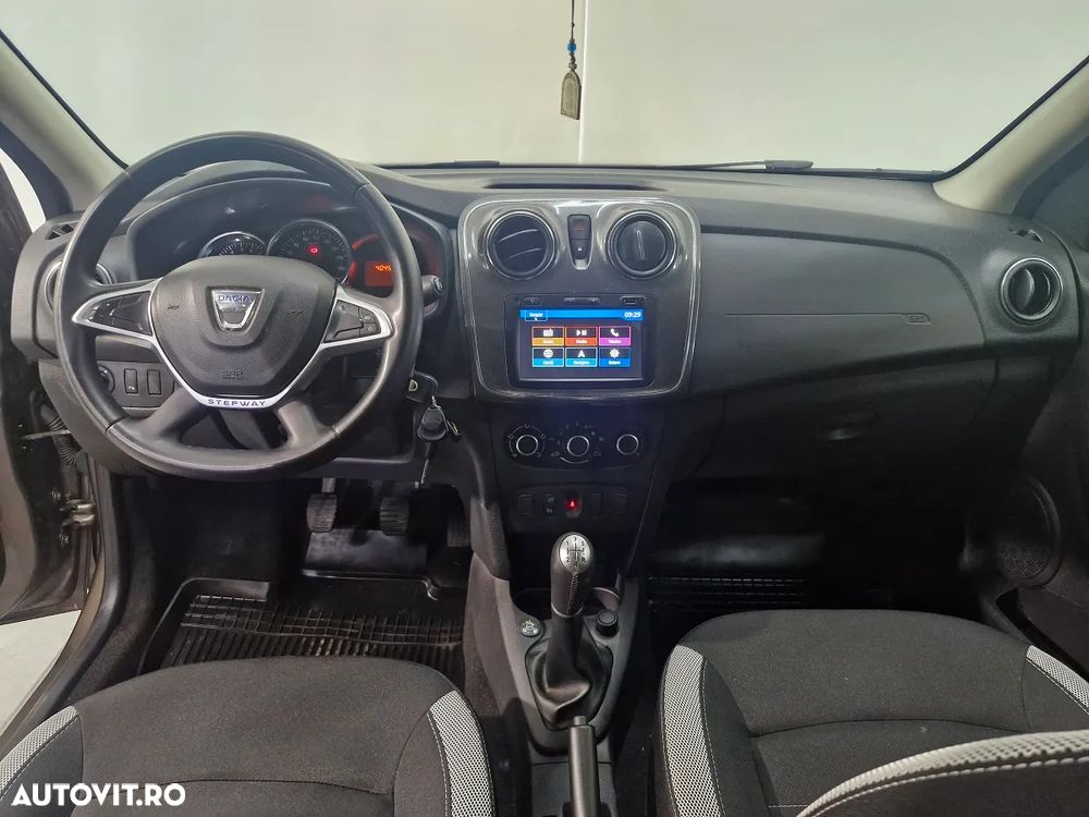 Dacia Sandero Stepway - 3