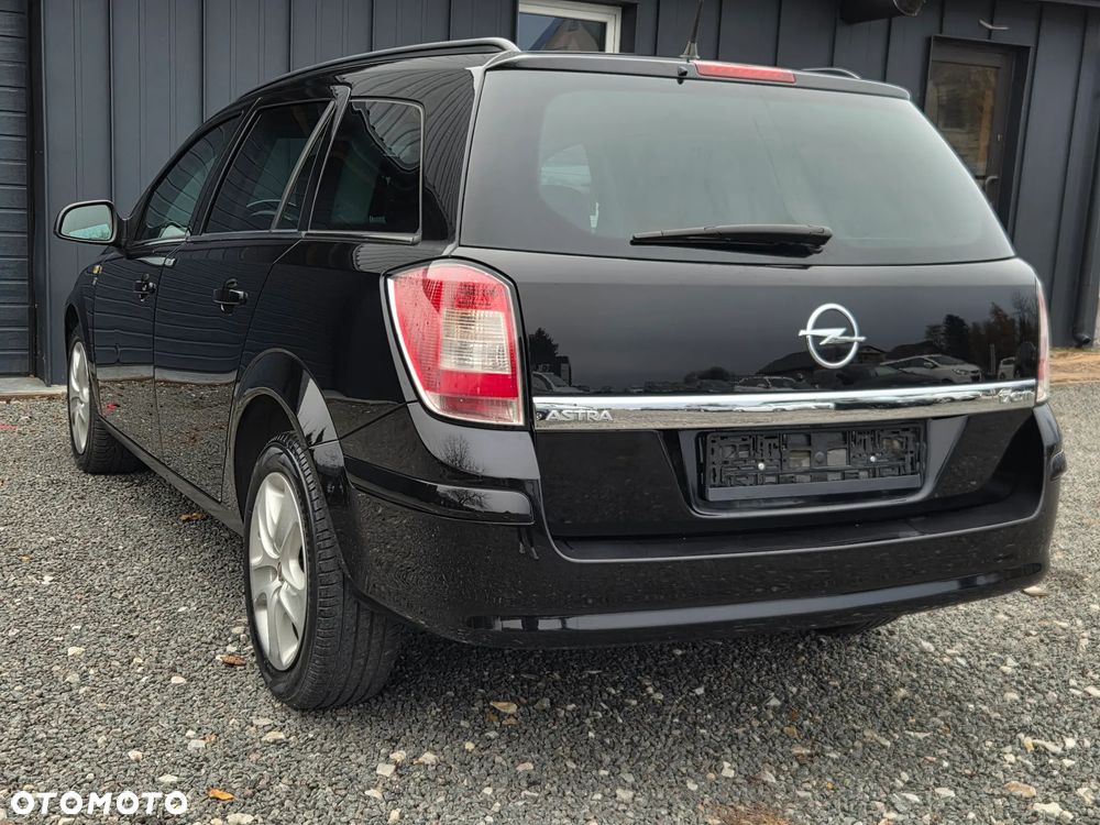 Opel Astra 1.7 CDTI DPF - 12