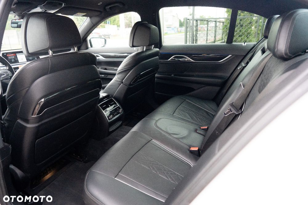 BMW Seria 7 730d xDrive - 19