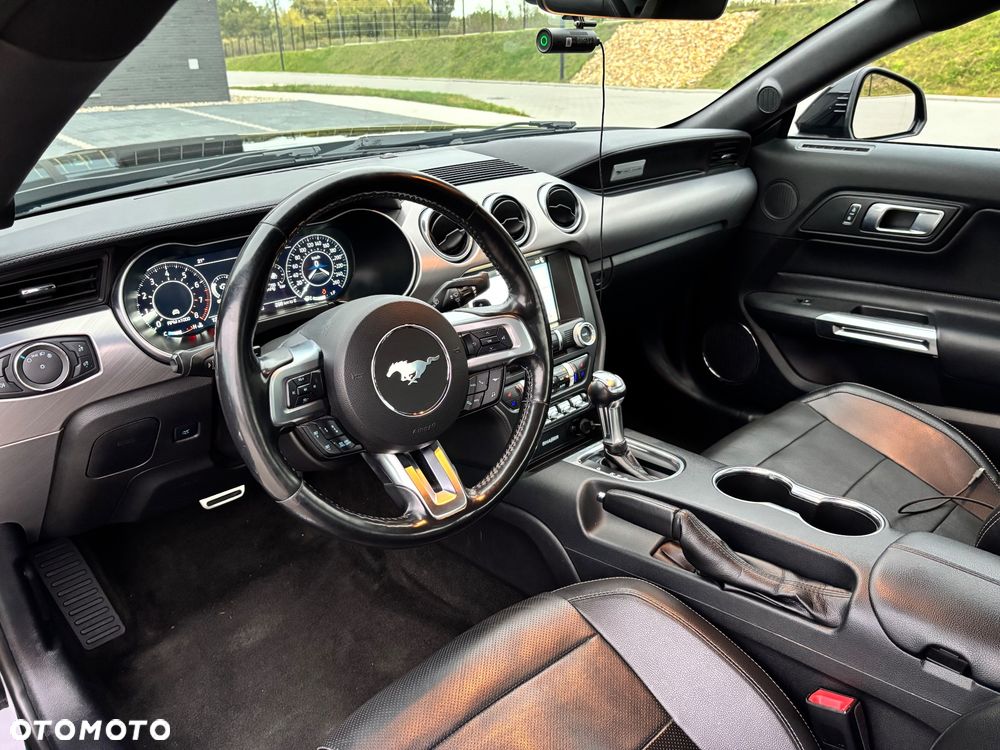 Ford Mustang - 15