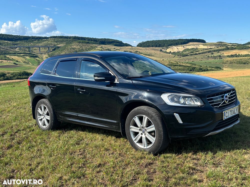 Volvo XC 60 D5 AWD Geartronic Kinetic - 11