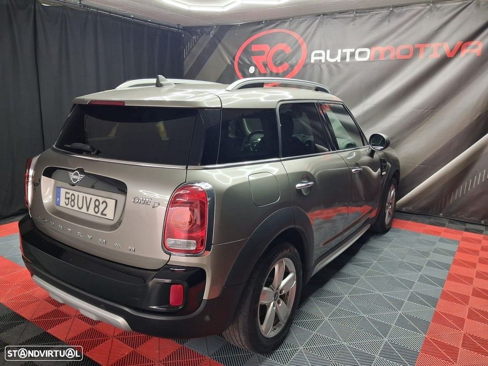MINI Countryman One D Auto - 6
