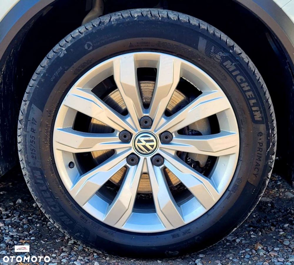 Volkswagen T-Cross - 16