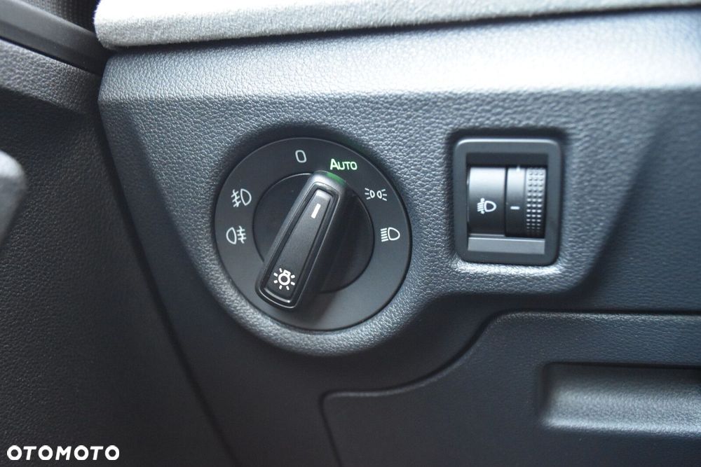 Skoda Scala 1.0 TSI Selection DSG - 24