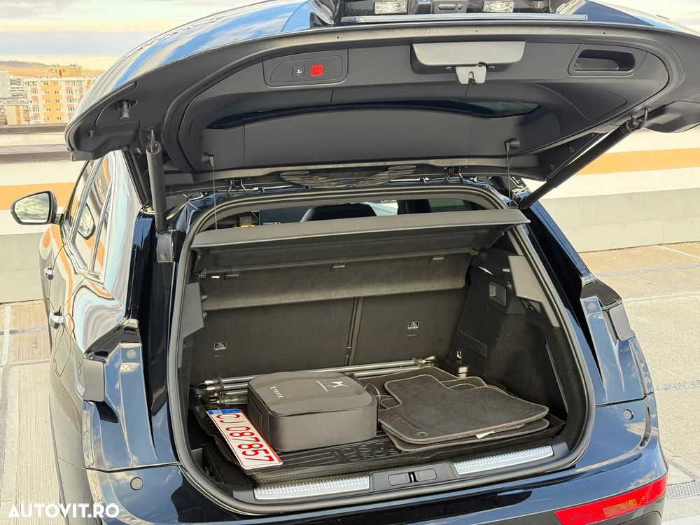 DS Automobiles DS 7 Crossback DS7 1.6 PHeV AWD 300 EAT8 PERFORMANCE LINE + - 7