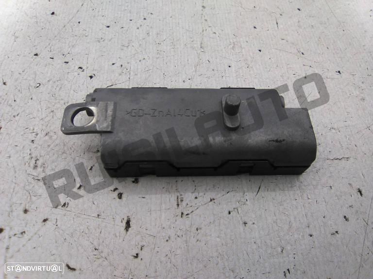 Amplificador Antena 8p303_5225b Audi A3 (8p) [2003_2012] 2.0 Td - 2