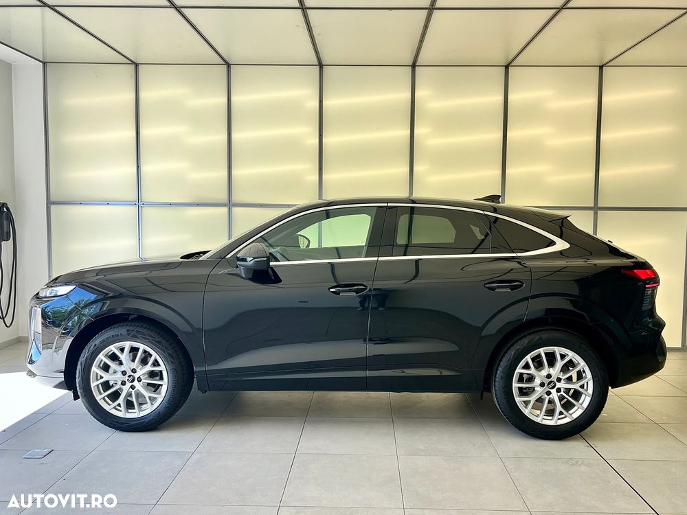 Audi Q3 Sportback 35 TFSI S tronic S line - 5