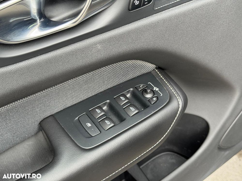 Volvo XC 60 B4 D AWD Geartronic RDesign - 21