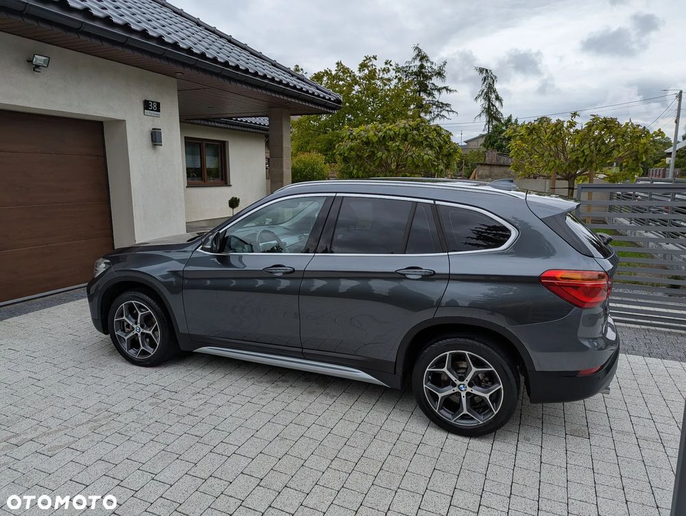 BMW X1 sDrive20d - 28