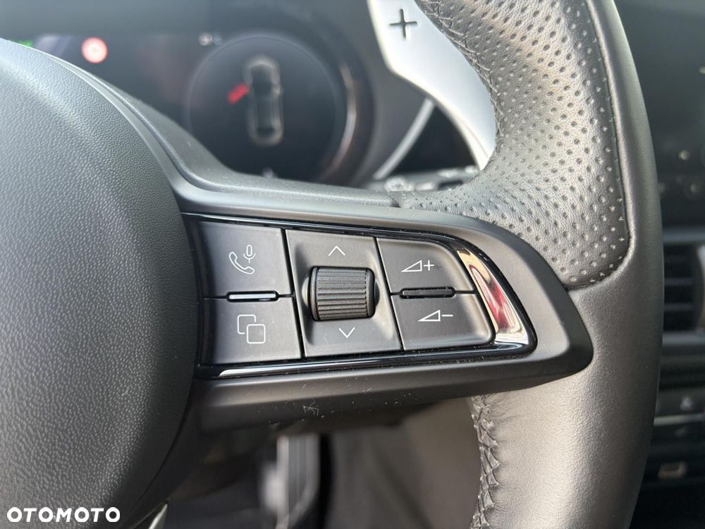 Alfa Romeo Giulia 2.0 Turbo Tributo Italiano Q4 - 19