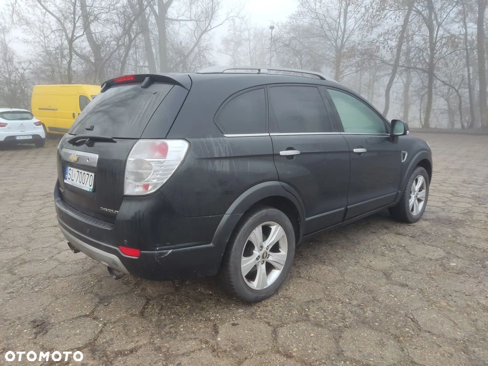 Chevrolet Captiva 2.0 d LT high (deu) - 8