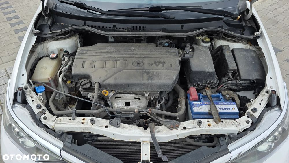 Toyota Auris 1.33 VVT-i Life - 17