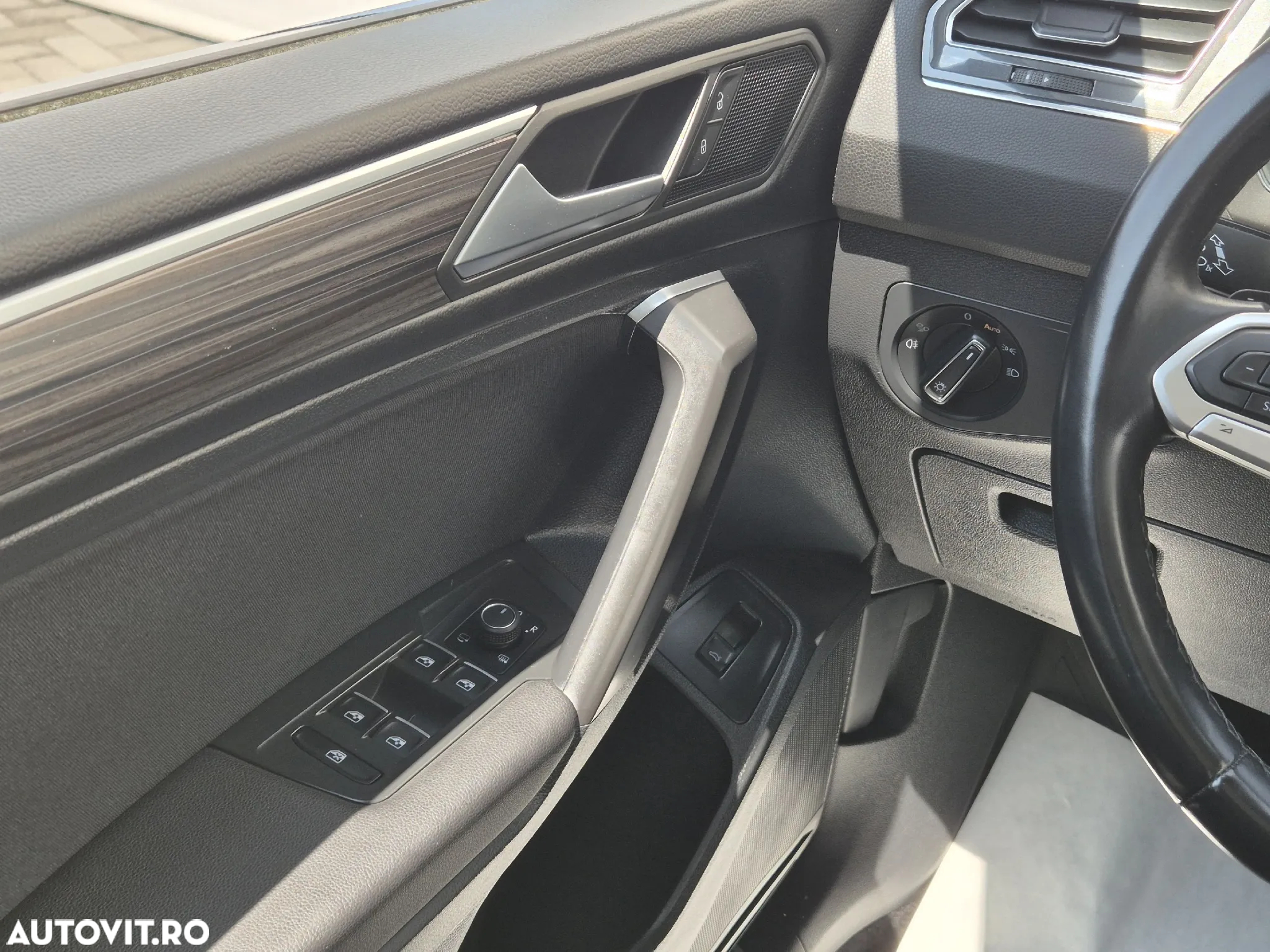 Volkswagen Tiguan Allspace 2.0 TDI 4Mot DSG Elegance - 17