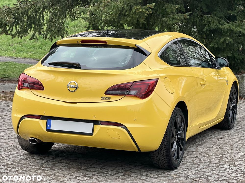 Opel Astra 1.6 T SIDI Sport - 17