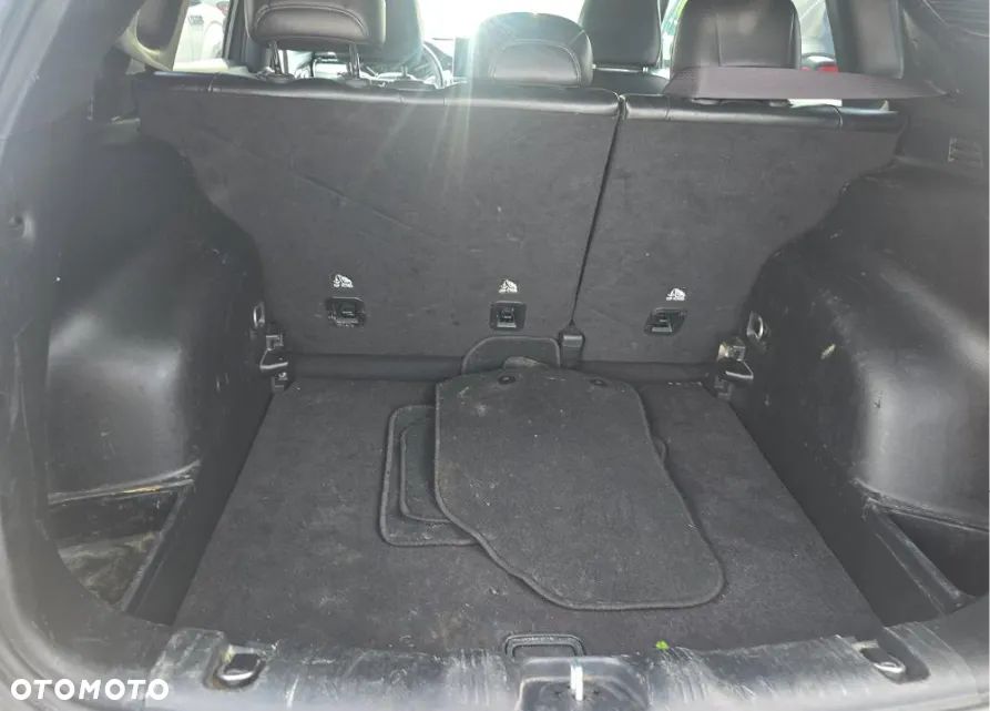 Jeep Compass - 11