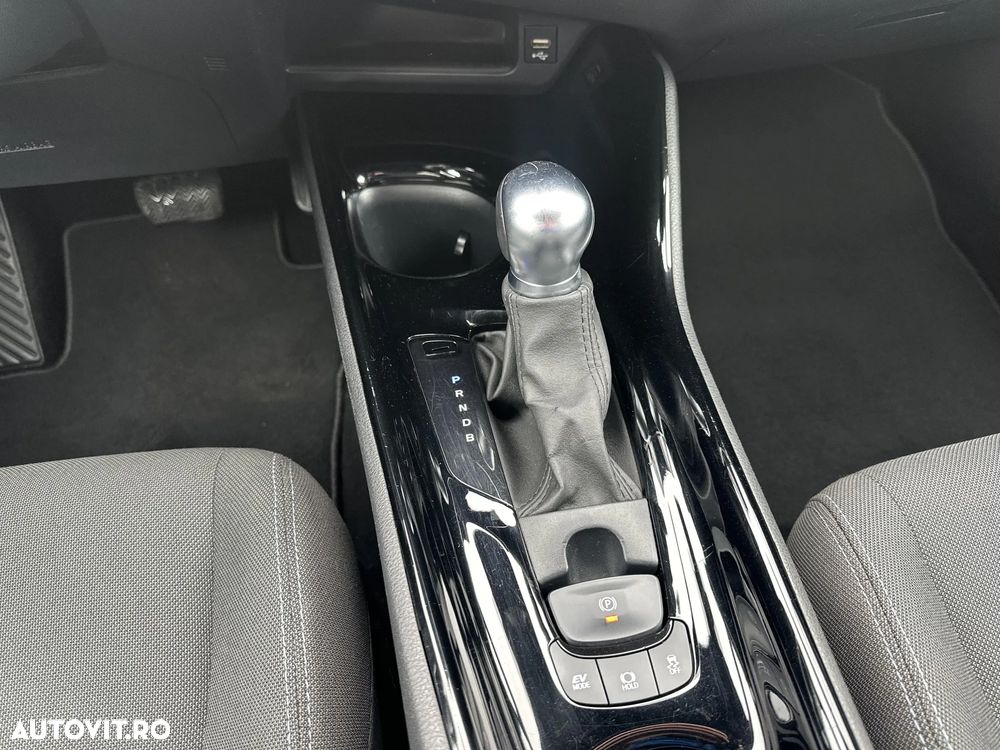 Toyota C-HR - 18