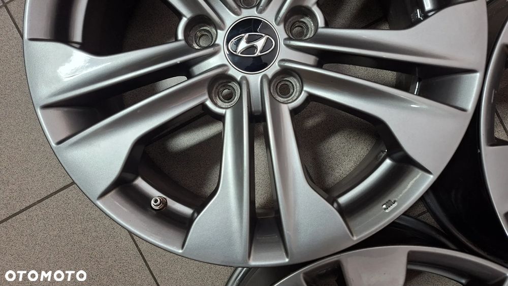 Felgi Aluminiowe 17 Hyundai Santa Fe III 5x114.3 ET 47 - 12