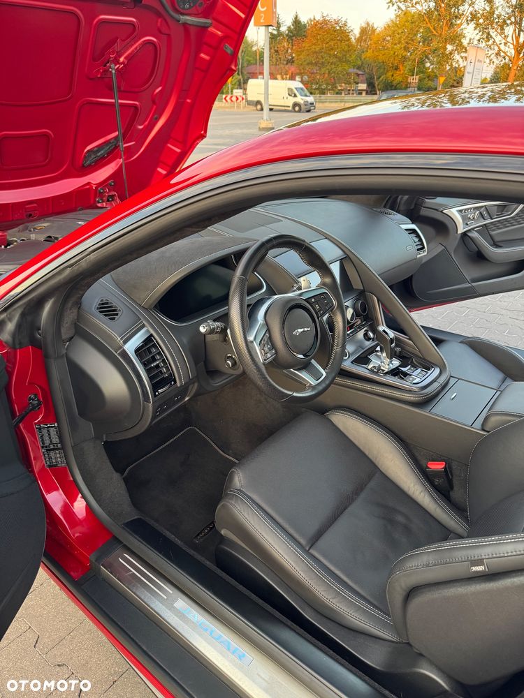Jaguar F-Type 2.0 Turbo R-Dynamic Black - 16