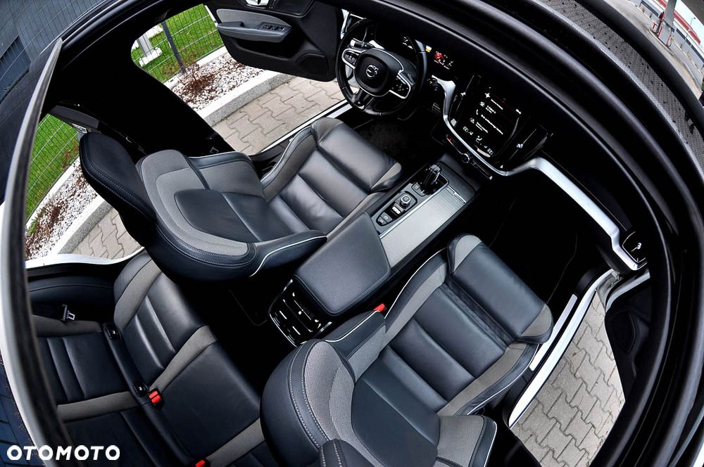 Volvo V60 B4 B Geartronic RDesign - 21