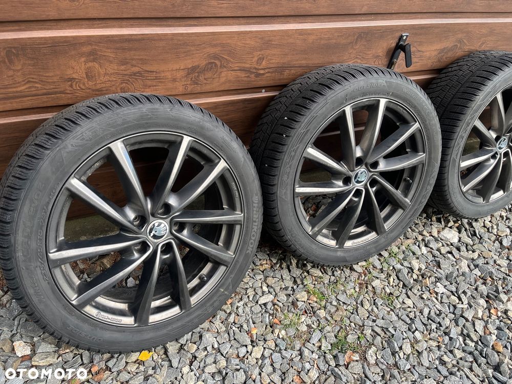 Skoda Superb - 14