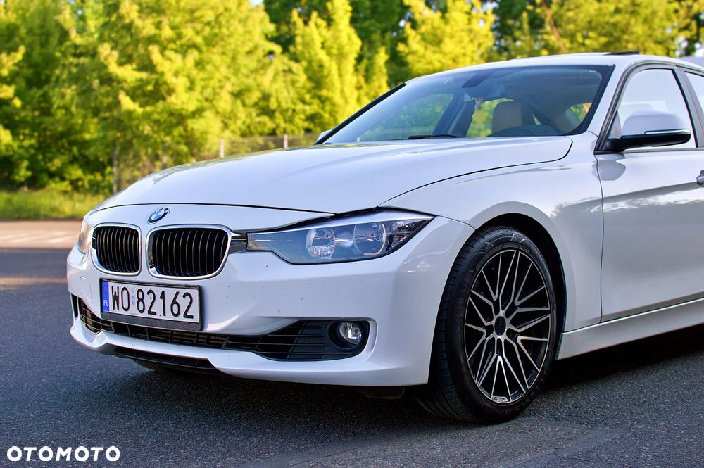 BMW Seria 3 - 2