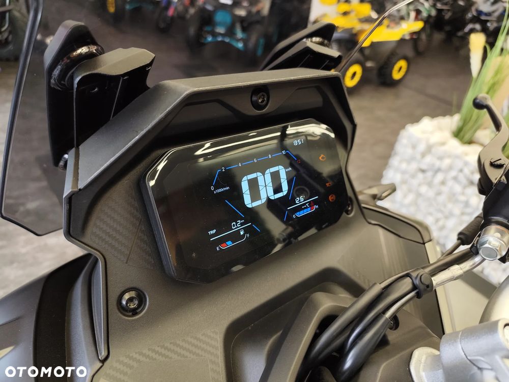 VOGE SR1 ADV - 19